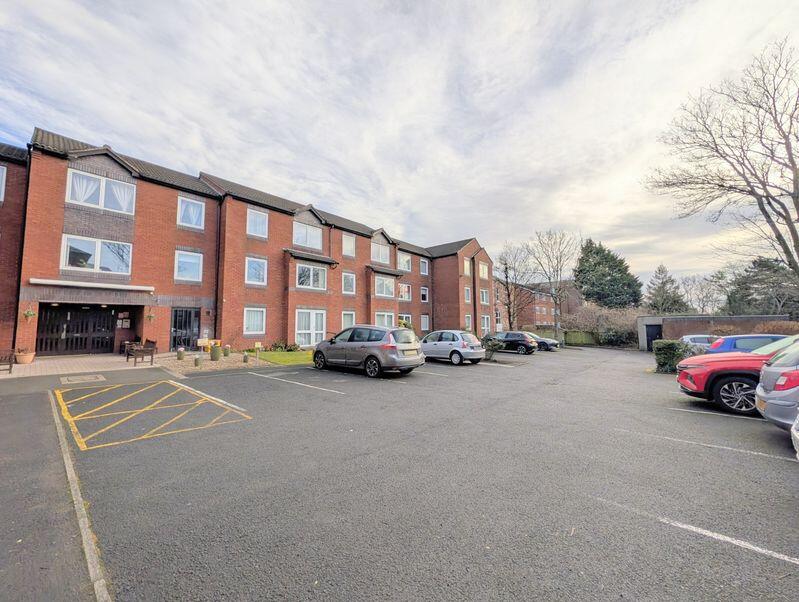 Main image of property: To Let - Park Road, Hesketh Park - Retirement Apartment