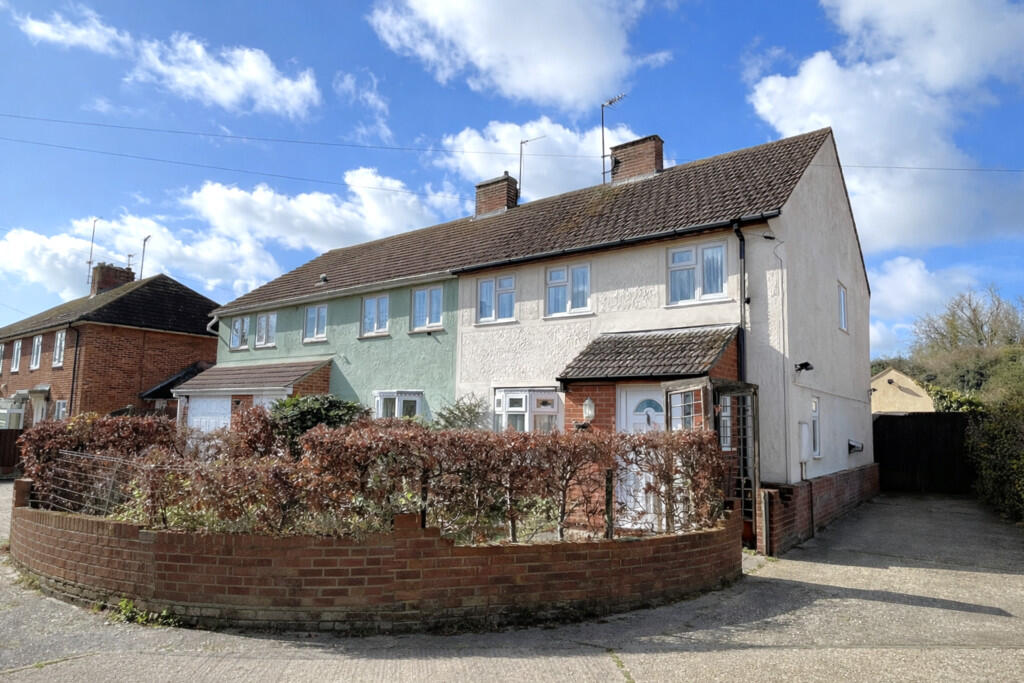 Main image of property: Arnold Villas, Tiptree