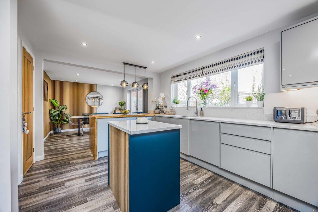 House in Portsmouth - View 2