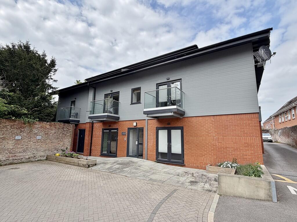 Main image of property: Wykeham Place, Fareham