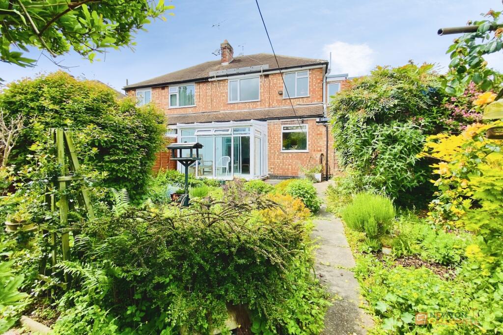 Fairbourne Road, Braunstone Town, LE3 photo 2