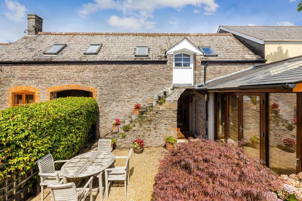 Main image of property: Chillington, Kingsbridge