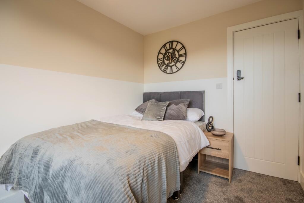 Main image of property:  51 Hope Street, Beeston, Nottingham, NG9 1DR