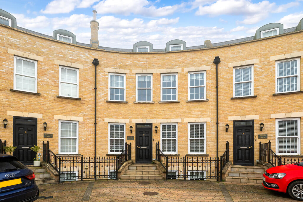 Main image of property: The Colosseum, Lincoln