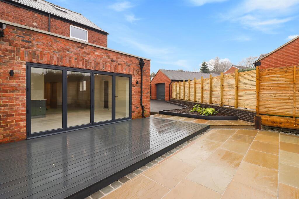 Walgrove Road, Walton, Chesterfield photo 4
