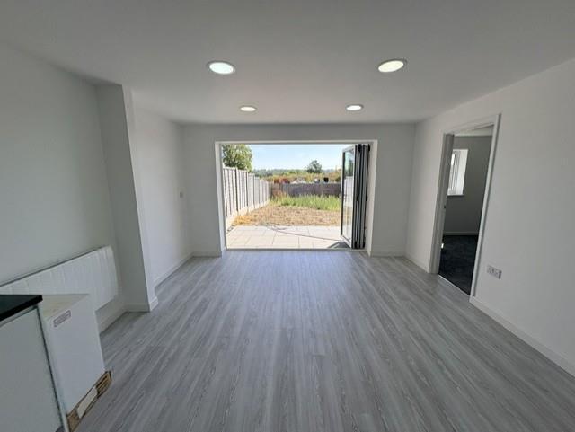 House in Canterbury - View 4