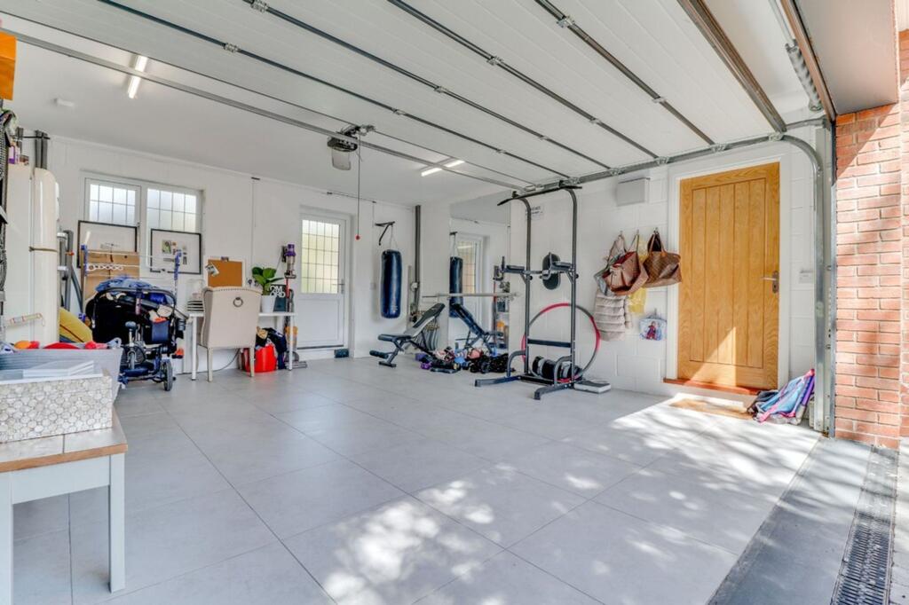 Additional image 11 of Alder Park Road, Solihull, B91