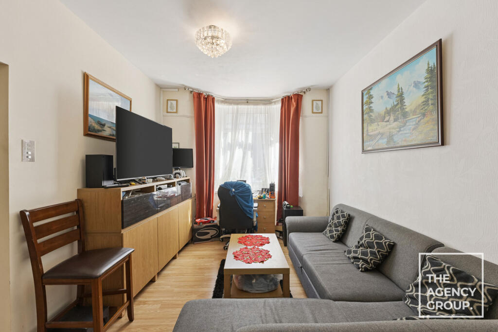 House in London, Plaistow - View 4