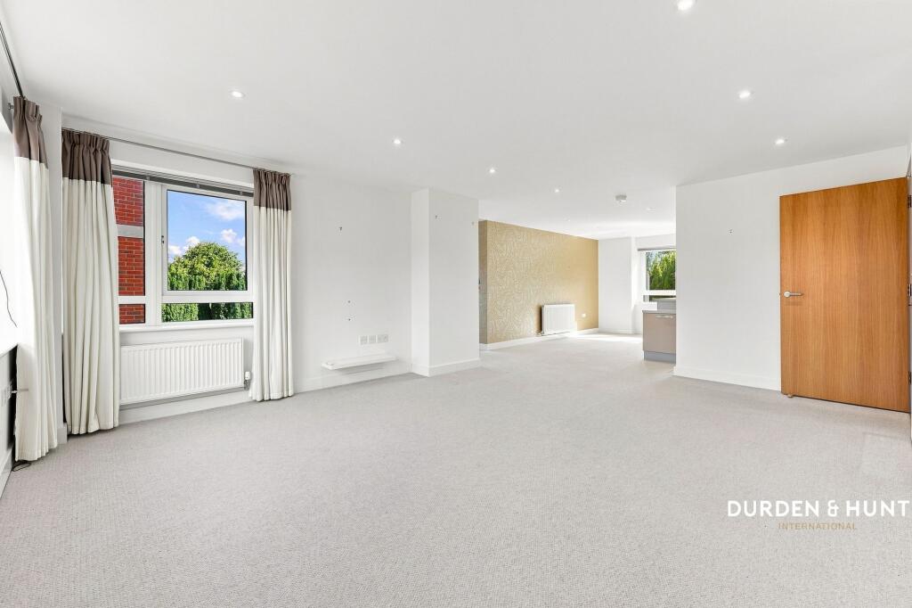 Apartment in Colchester, Essex - View 4