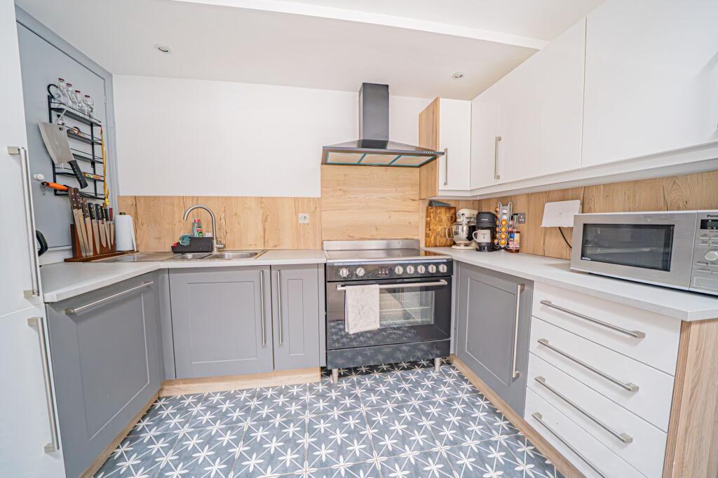 Additional image 2 of Oldwich Lane West, Chadwick End, B93