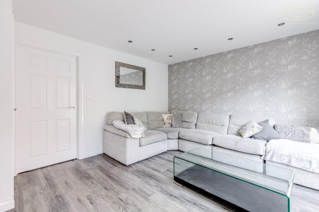 Hazel Pear Close, Horwich, Bolton, BL6 photo 4