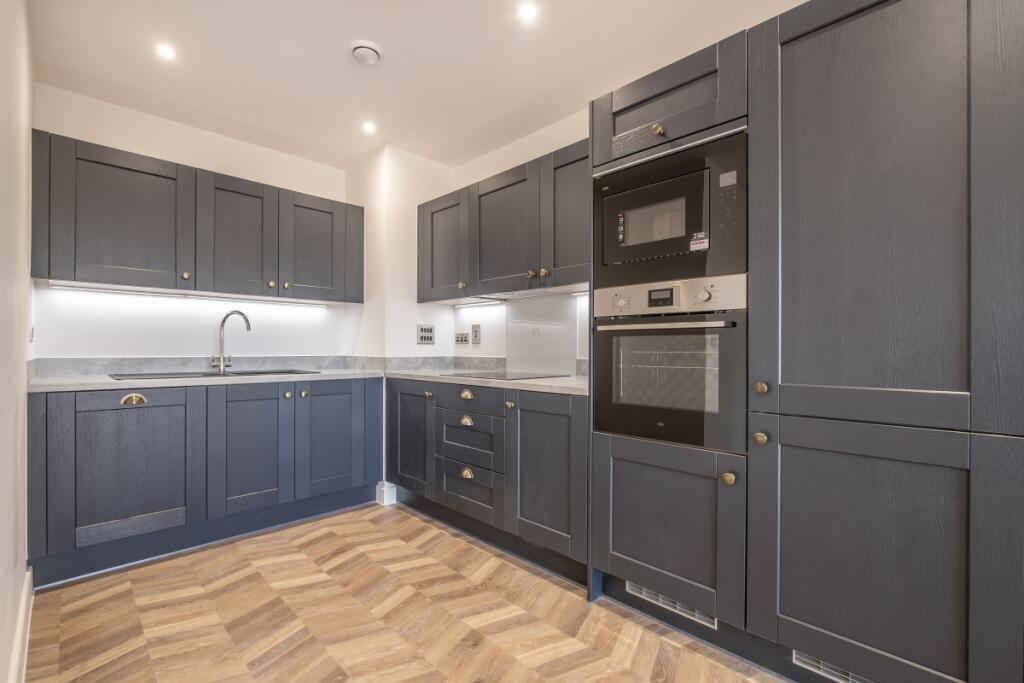 Main image of property: Bendon Valley Earlsfield SW18