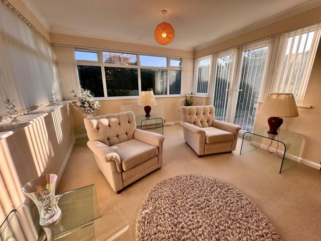 House in Ferndown, Tricketts Cross - View 3