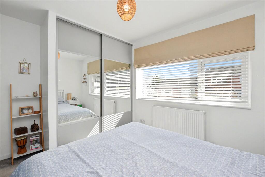 House in Pudsey, Farsley Beck Bottom, Stanningley - View 5