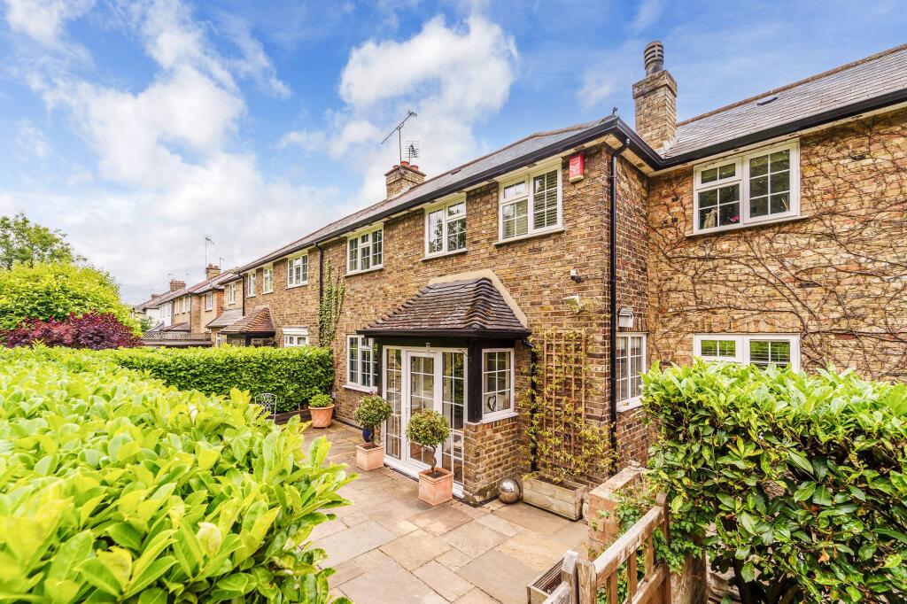 Main image of property: Portsmouth Road, Thames Ditton, KT7