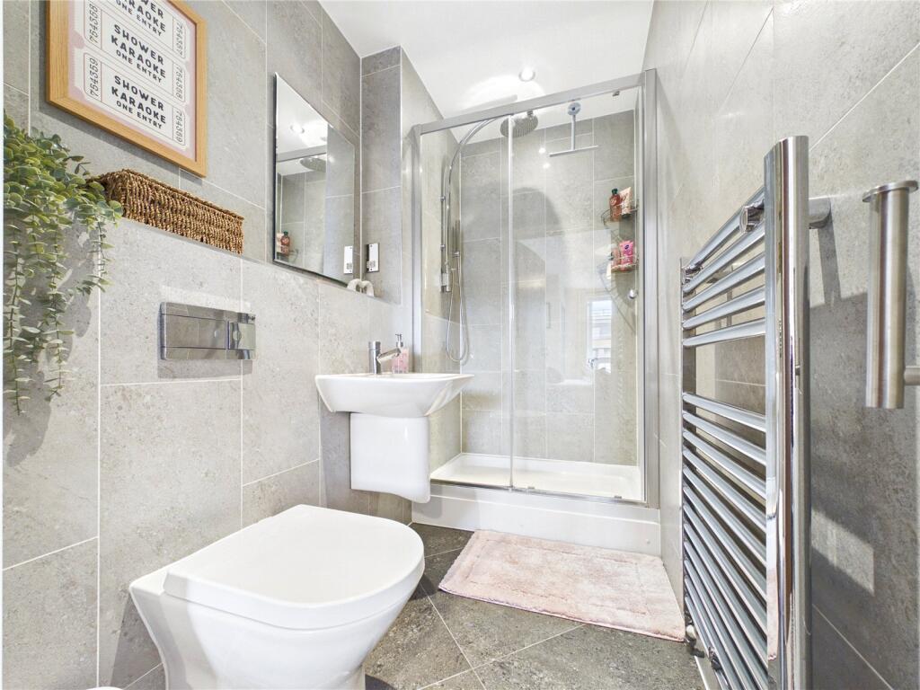 Apartment in Chelmsford - View 4