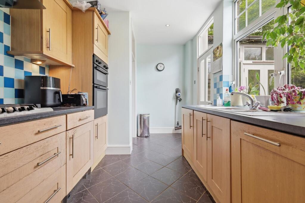 Wanstead Park Avenue, Aldersbrook - View 5