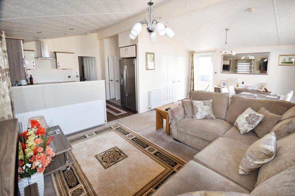 Pear Tree Manor, Wainfleet Bank, PE24 photo 3
