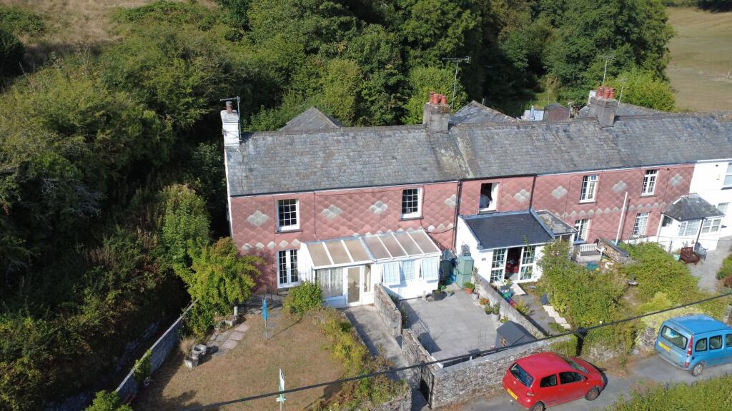 Main image of property: Sampford Terrace, Horrabridge, PL20
