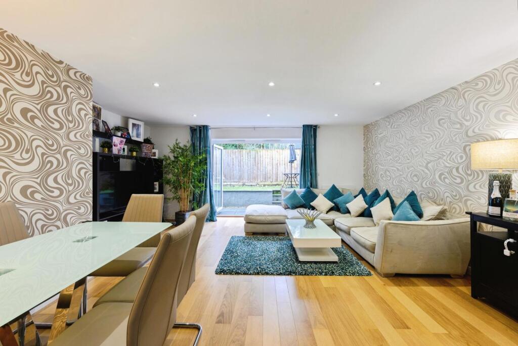 Main image of property: Beverley Road, Whyteleafe, Surrey, CR3