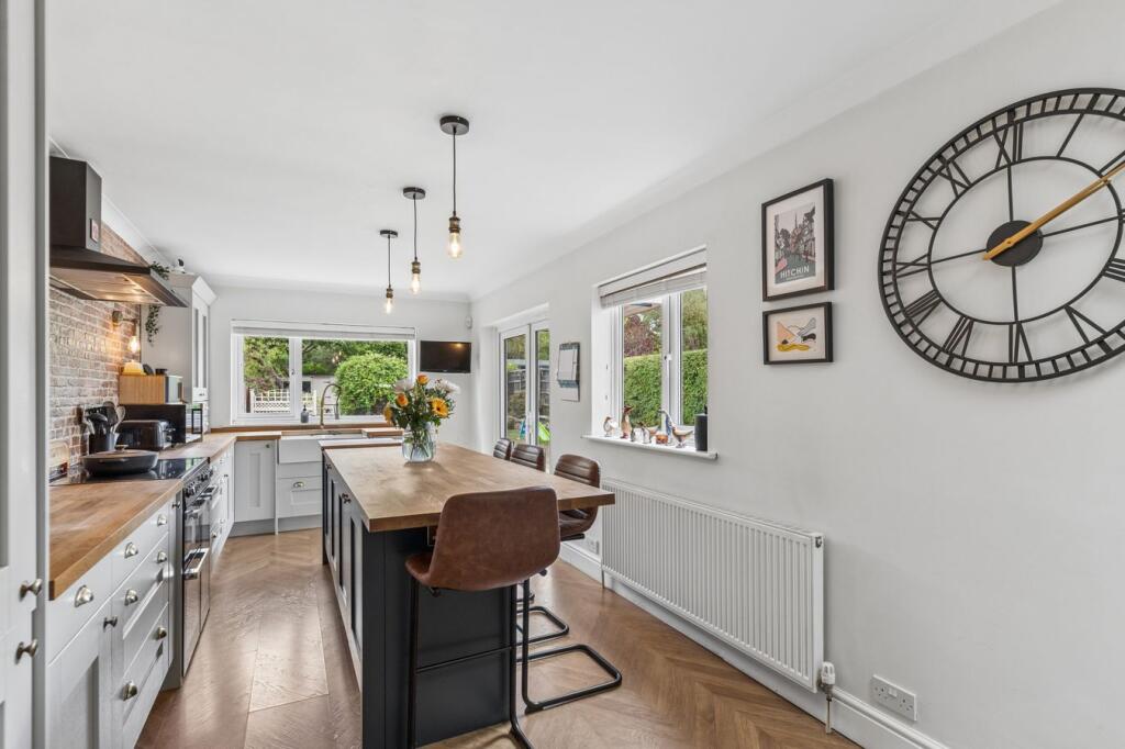 House in Stevenage - View 5