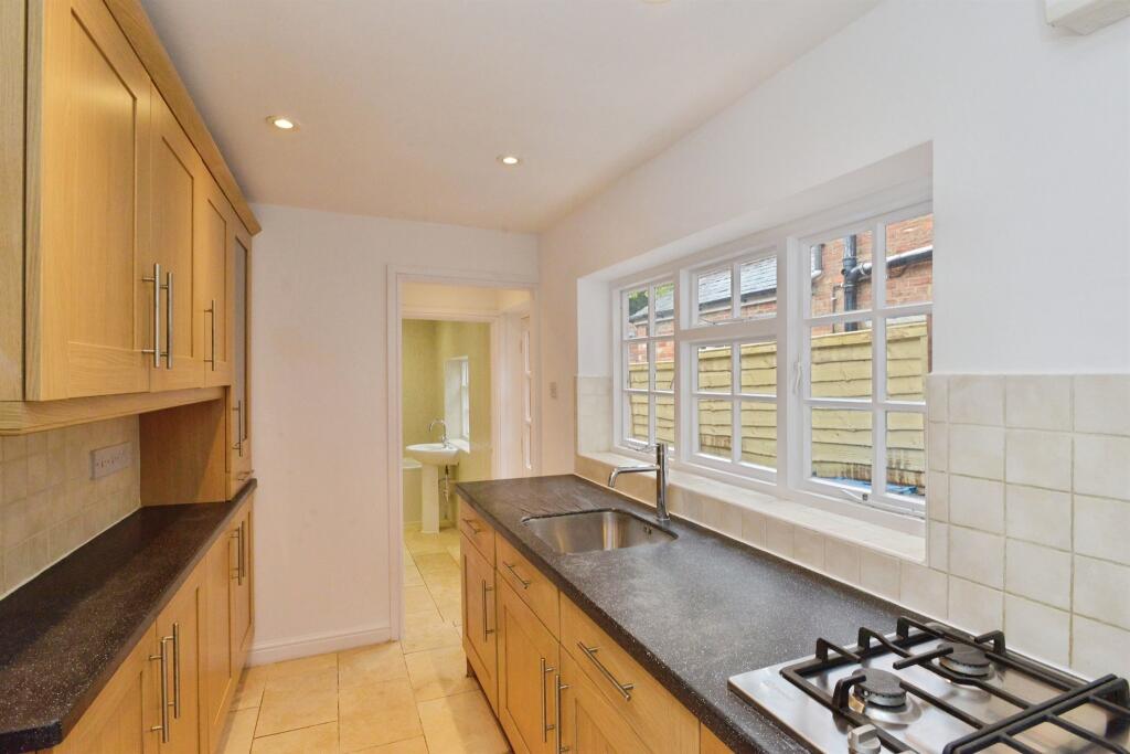 House in Milton Keynes - View 3