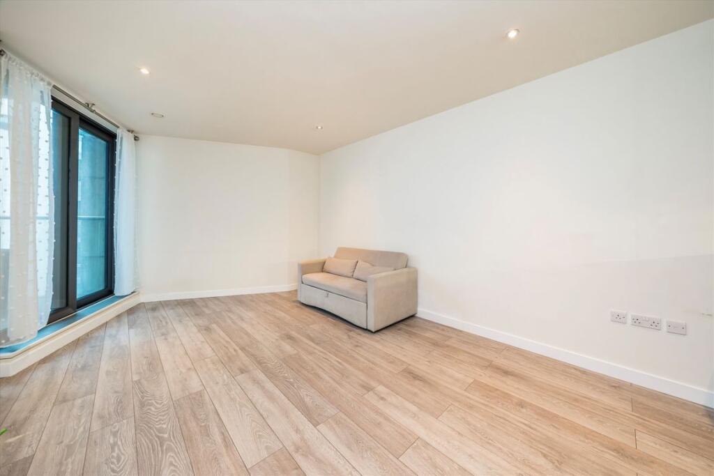 Main image of property: 1 Baltimore Wharf, London