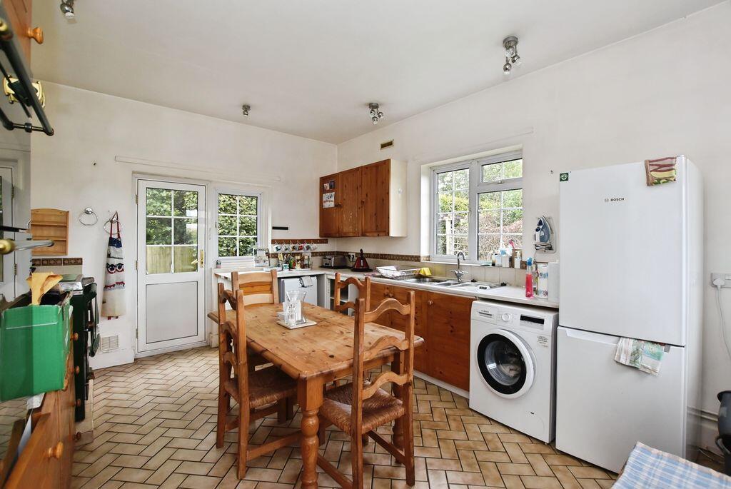 House in Salisbury - View 5