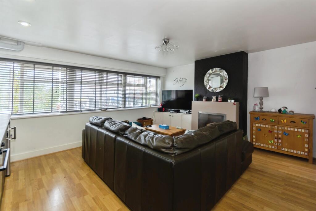 Apartment in Solihull, Shirley