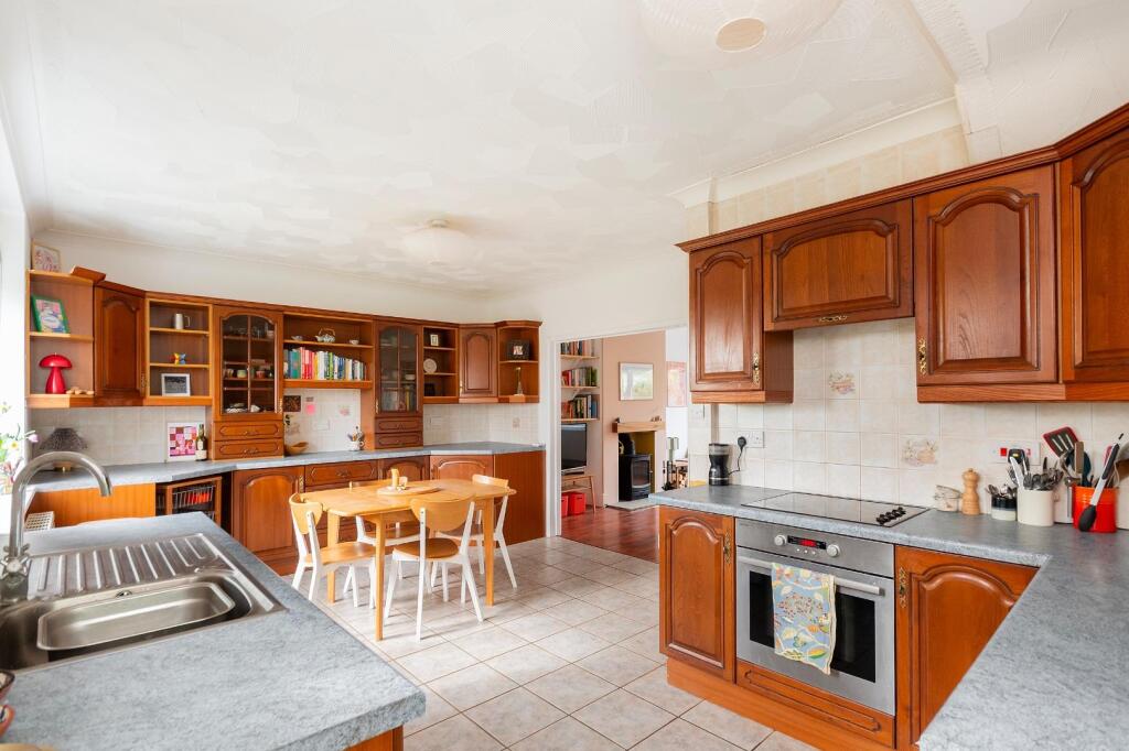 House in Bristol, Bedminster Down - View 3