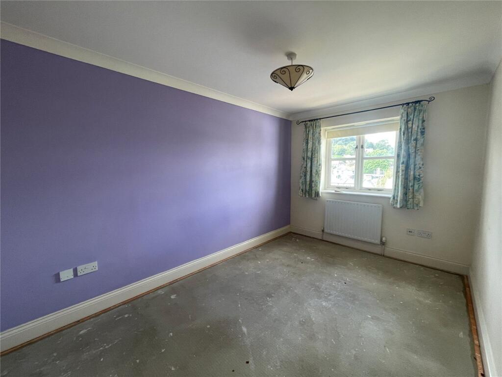Apartment in Dorchester - View 5