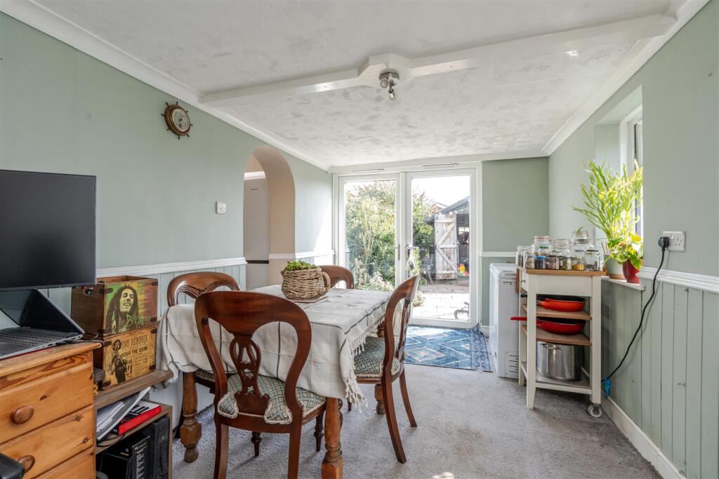 House in Peterborough - View 5