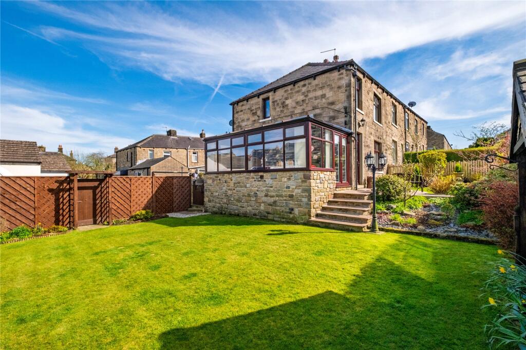 Main image of property: Rosemount Avenue, Barnoldswick, Lancashire, BB18