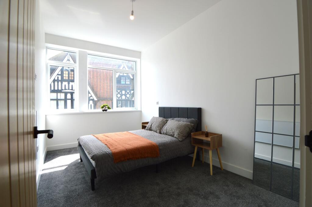 Main image of property: Heron House, Newdegate Street, Nuneaton