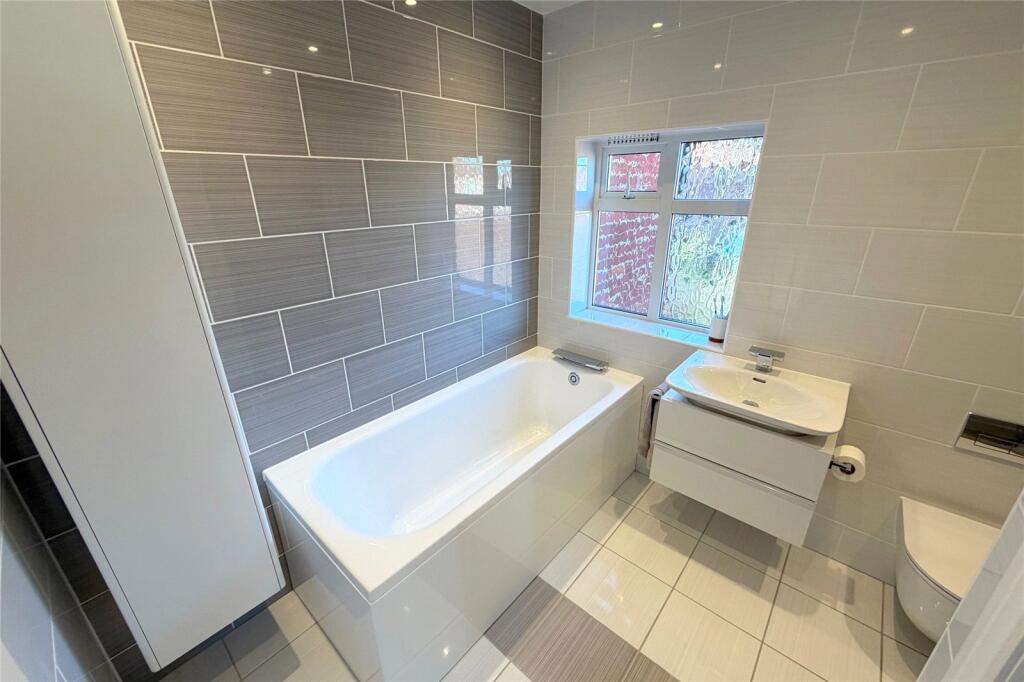 House in North Tyneside, North East - View 4