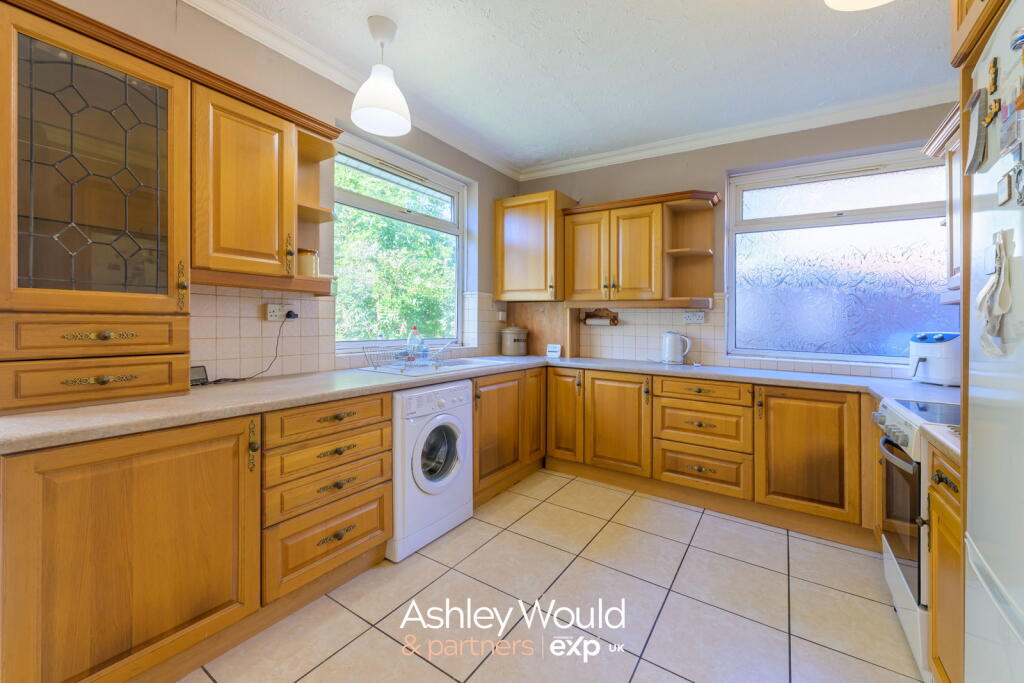 House in Sandwell, West Midlands - View 4