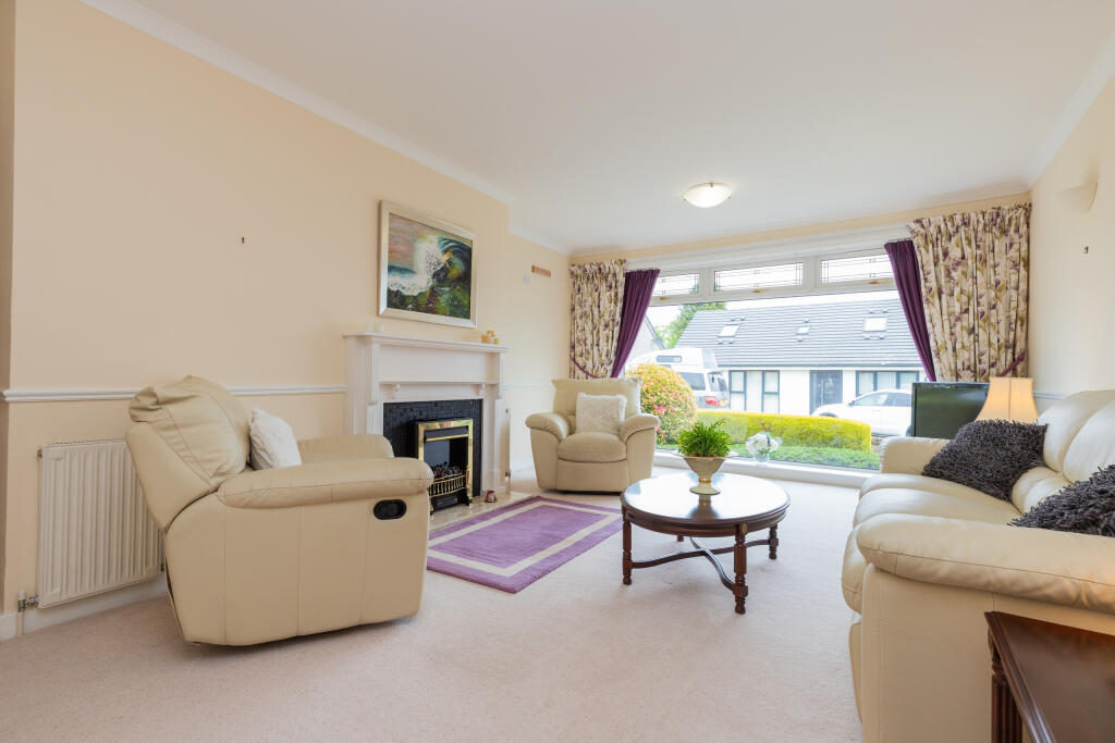 House in Langbank, Renfrewshire - View 3