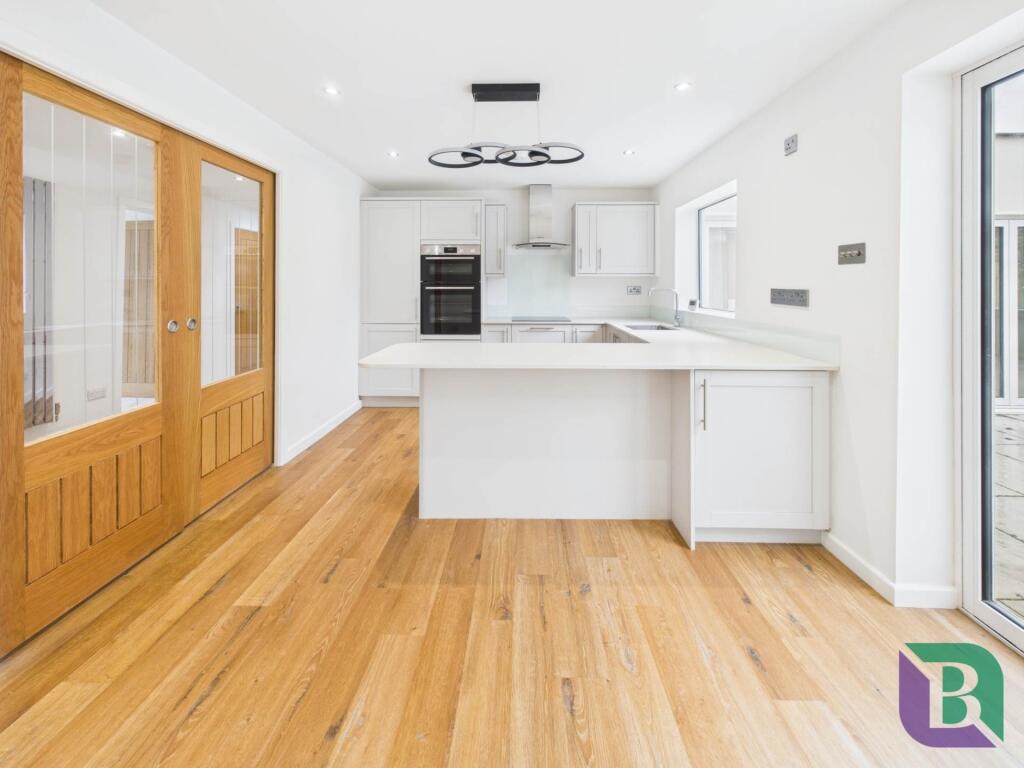 Elm Grove, Woburn Sands photo 3
