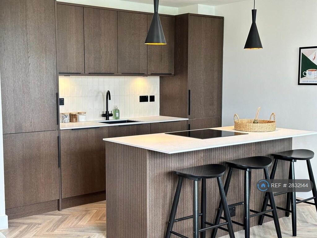 Main image of property: St. Paul's Court, London, SW4