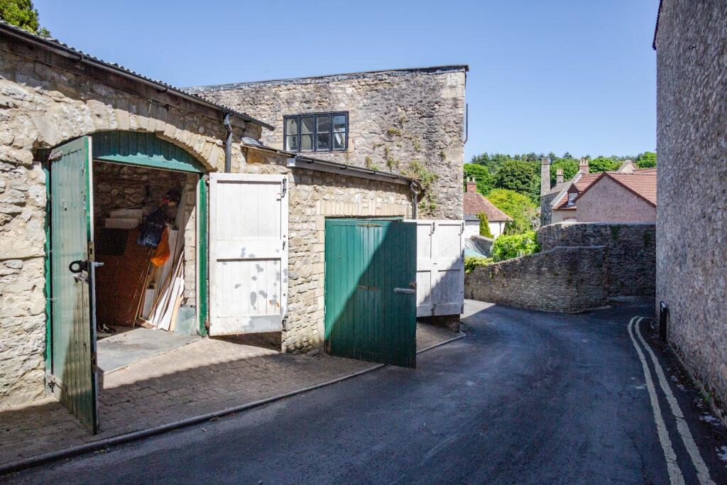 Additional image 31 of Leg Square, Shepton Mallet