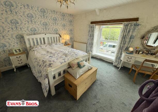 BEDROOM 1