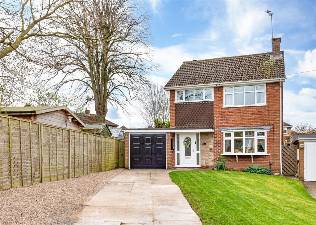 Main image of property: 10 Grange Park, Albrighton, Wolverhampton, WV7 3EN