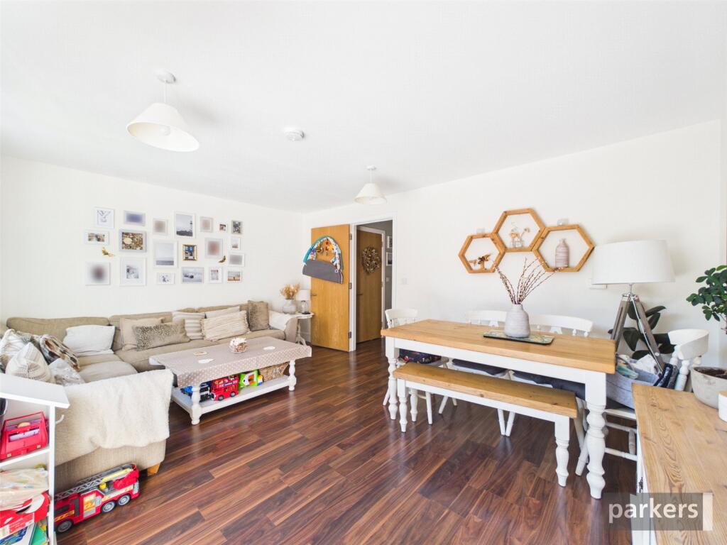 House in Reading, Earley - View 4