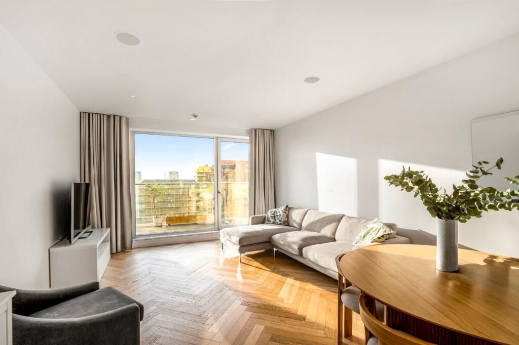 Main image of property: Oakland Quay,
Baltimore Wharf, E14