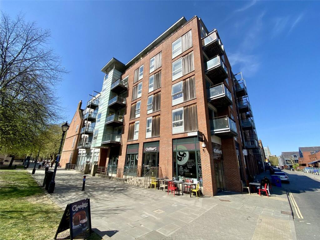 Main image of property: City Centre, Queen Square Apartments, BS1