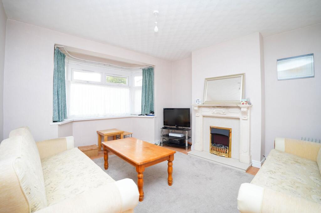 Oakwood Road, Sparkhill, B11 photo 3