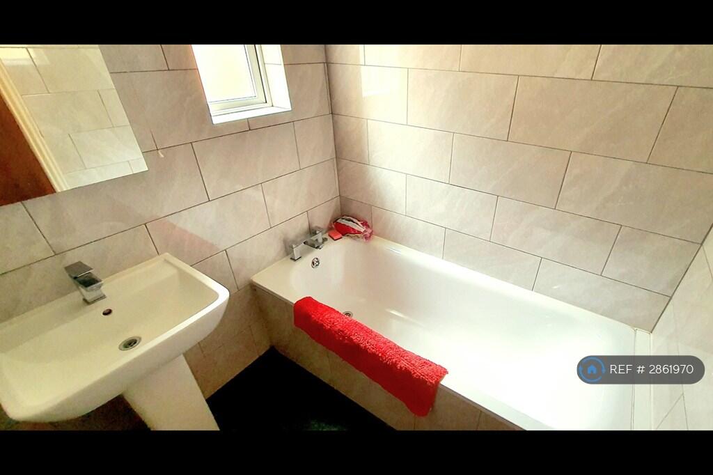 Additional image 9 of Chatsworth Road, Poole, BH14