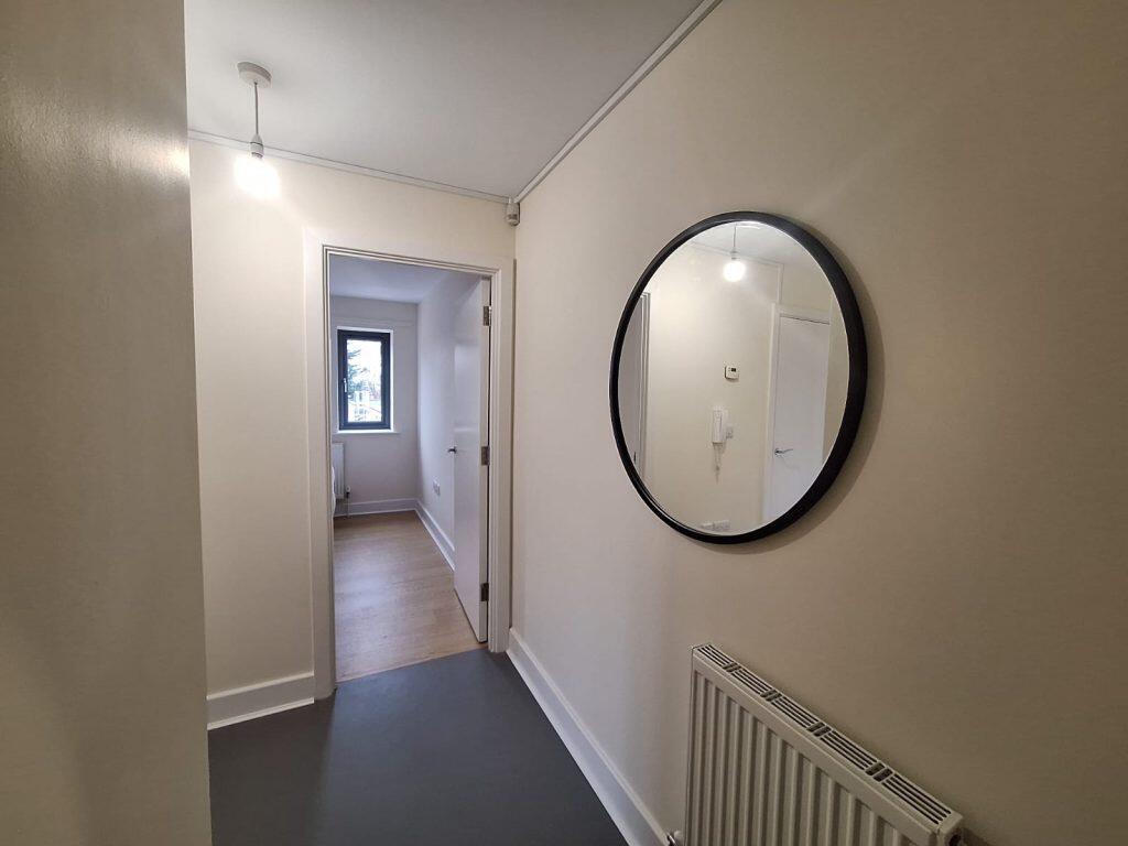 Apartment in Bournemouth, Bournemouth, Christchurch and Poole - View 5