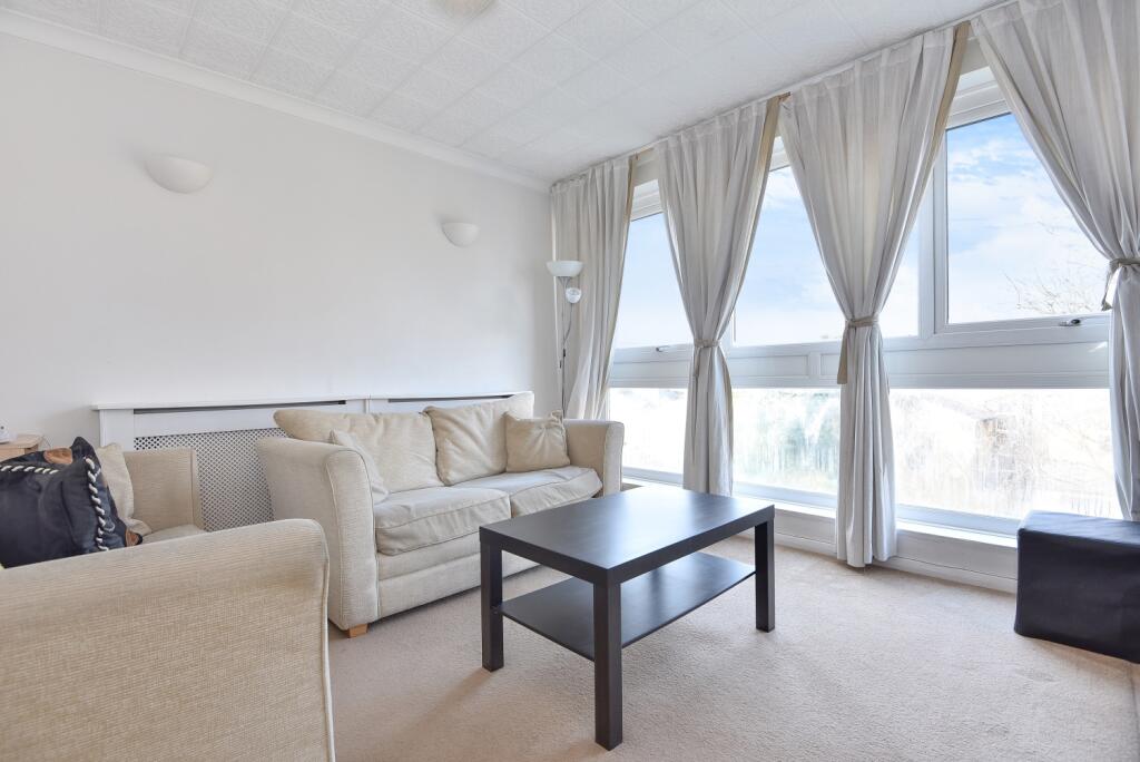 Apartment in London - View 3