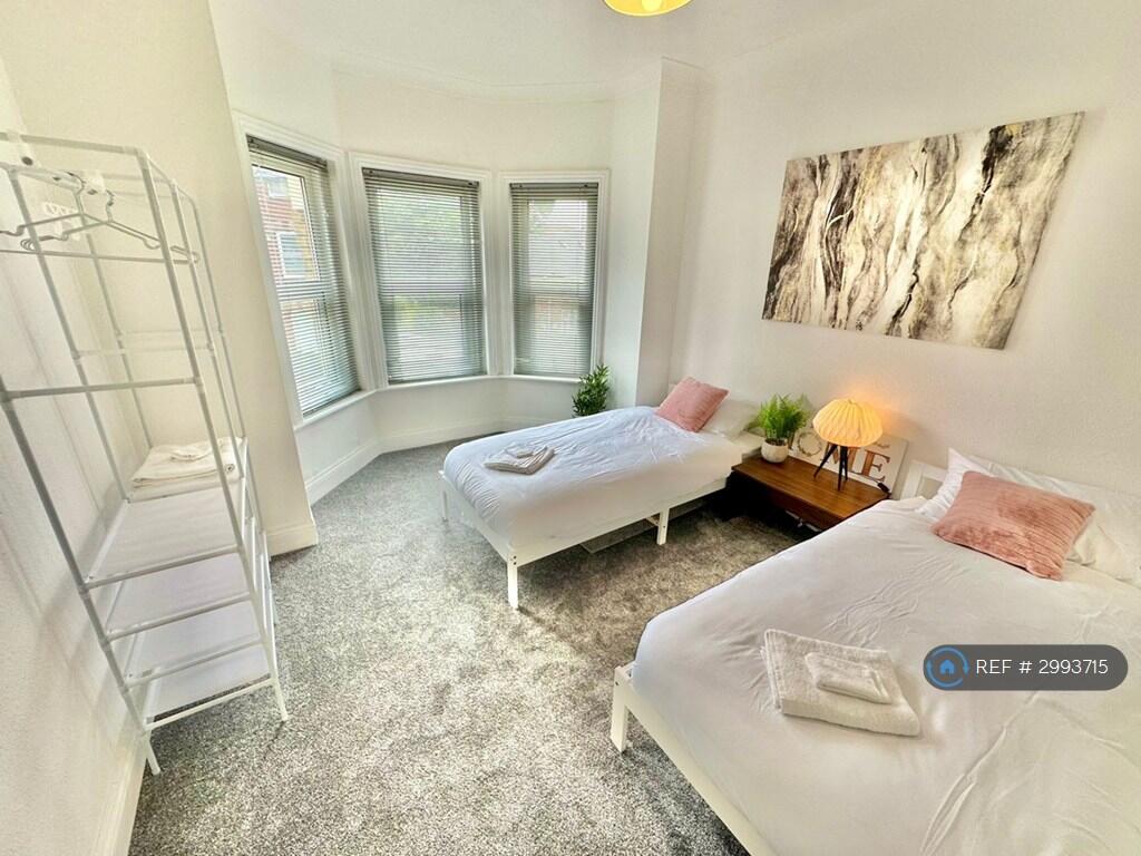 Apartment in Bournemouth - View 4